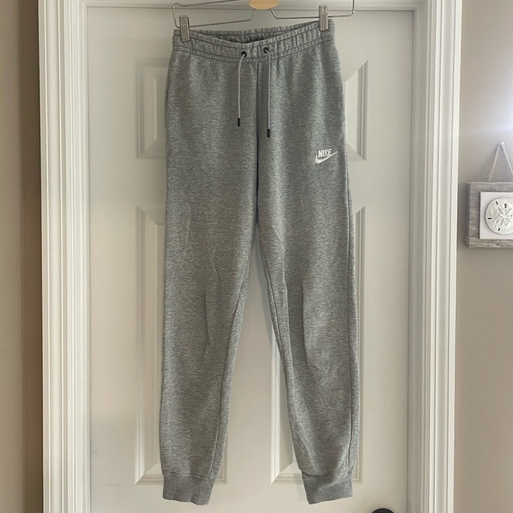 Nike Sportswear Joggers Sweatpants Extra Small